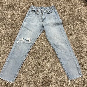 light wash jeans
